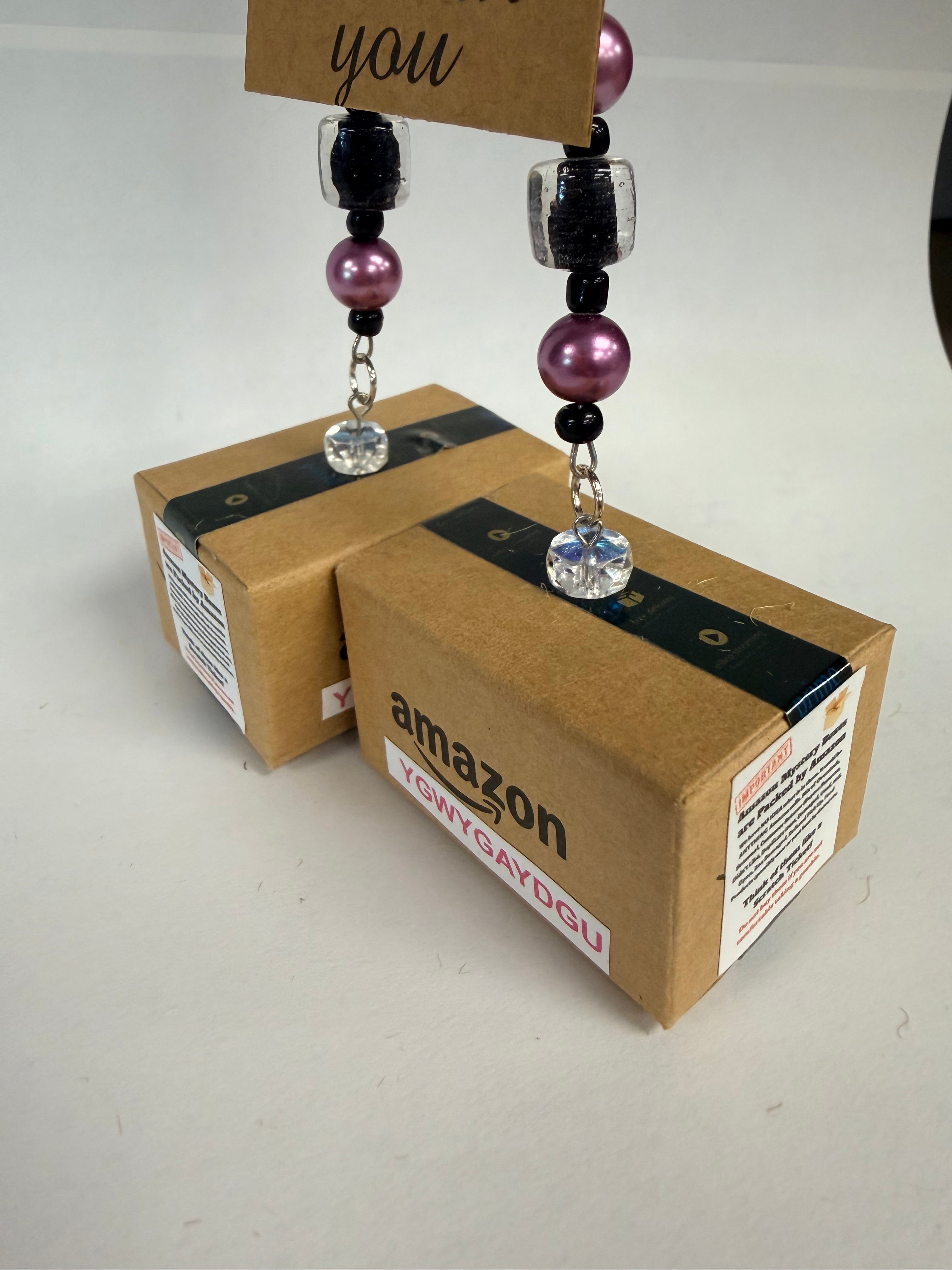 Moe's Miniature Mystery Box Earrings – Resellables