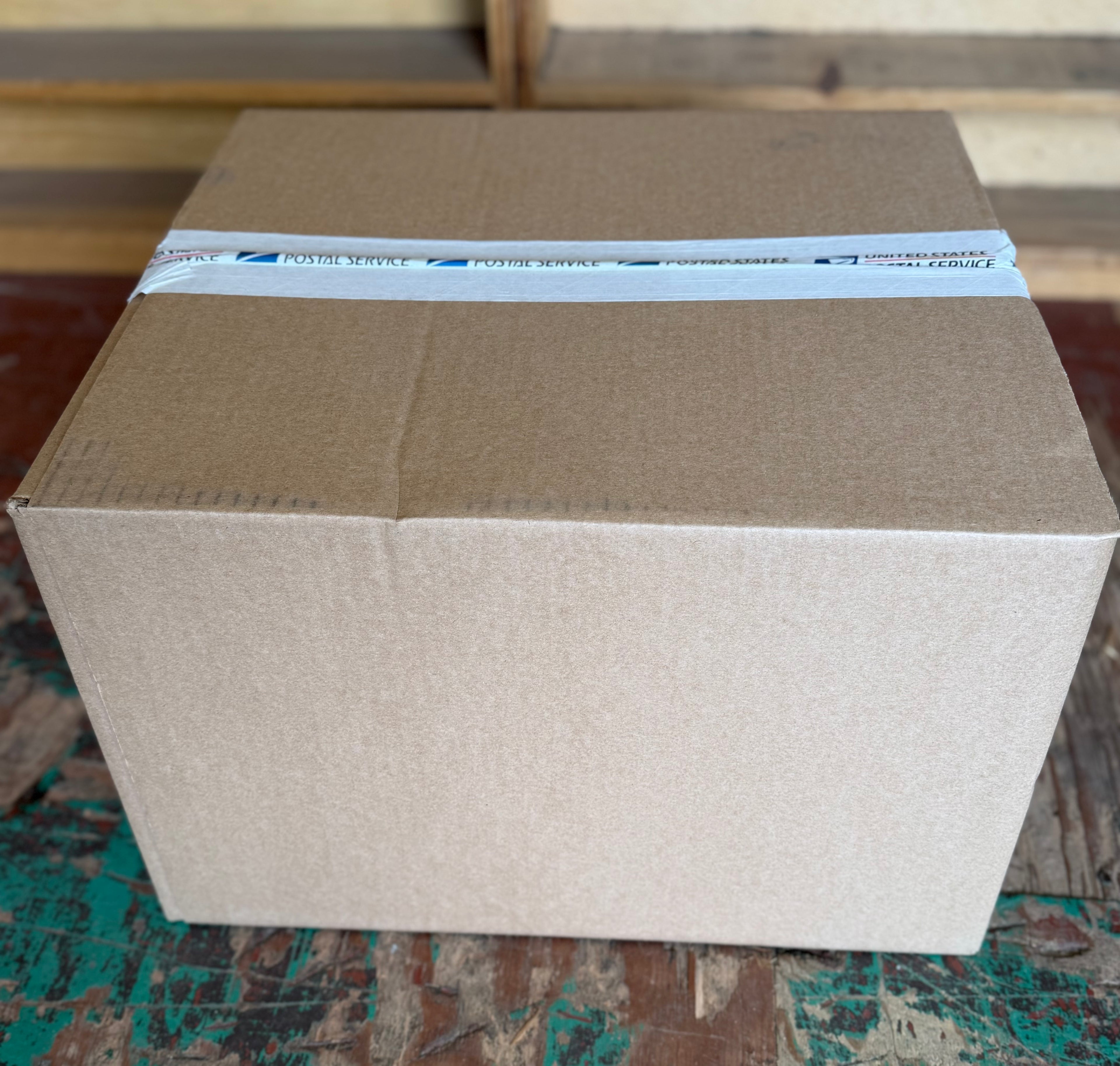 Unclaimed Mail Mystery Box